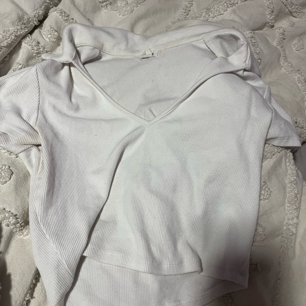 Garage Ribbed Collared White Top - Picture 2 of 4